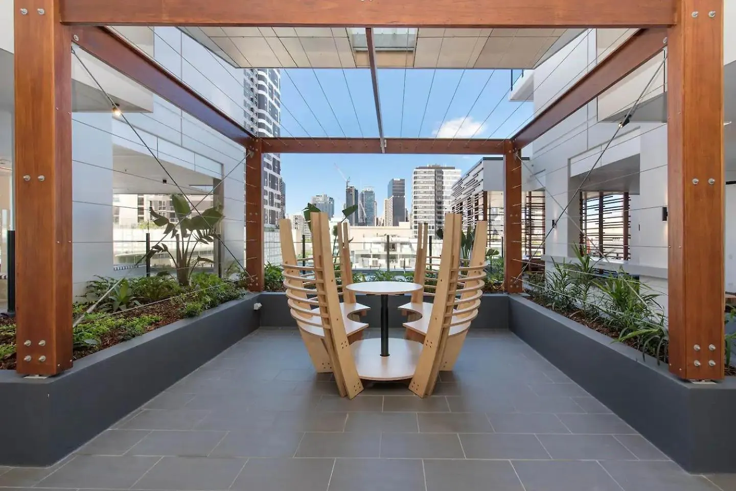 Top Floor With Gorgeous Views, King Bed, Pool & Gym Brisbane 0*,  Australia
